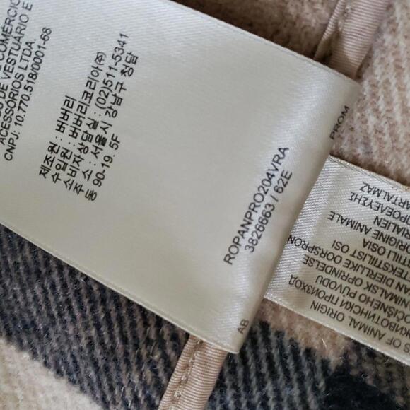 BURBERRY CHECK LINED WOOL TOGGLE DUFFLE COAT WITH FUR TRIMMED HOOD - Picture 10 of 15